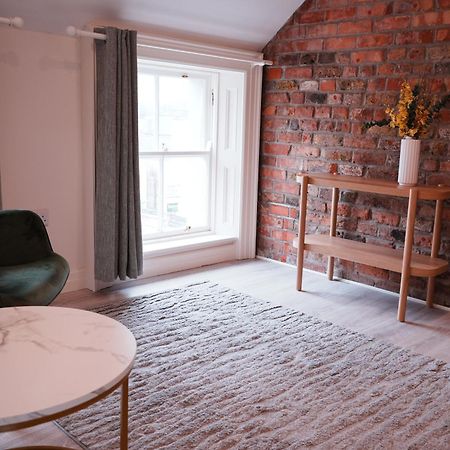 Spire Entire Attic Apartment No Kitchen Dublin Eksteriør billede